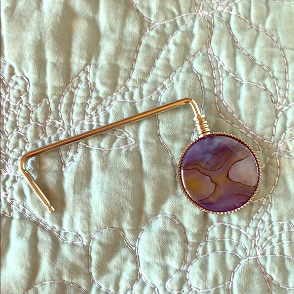 Pearlized purse hook - Picture 1 of 3
